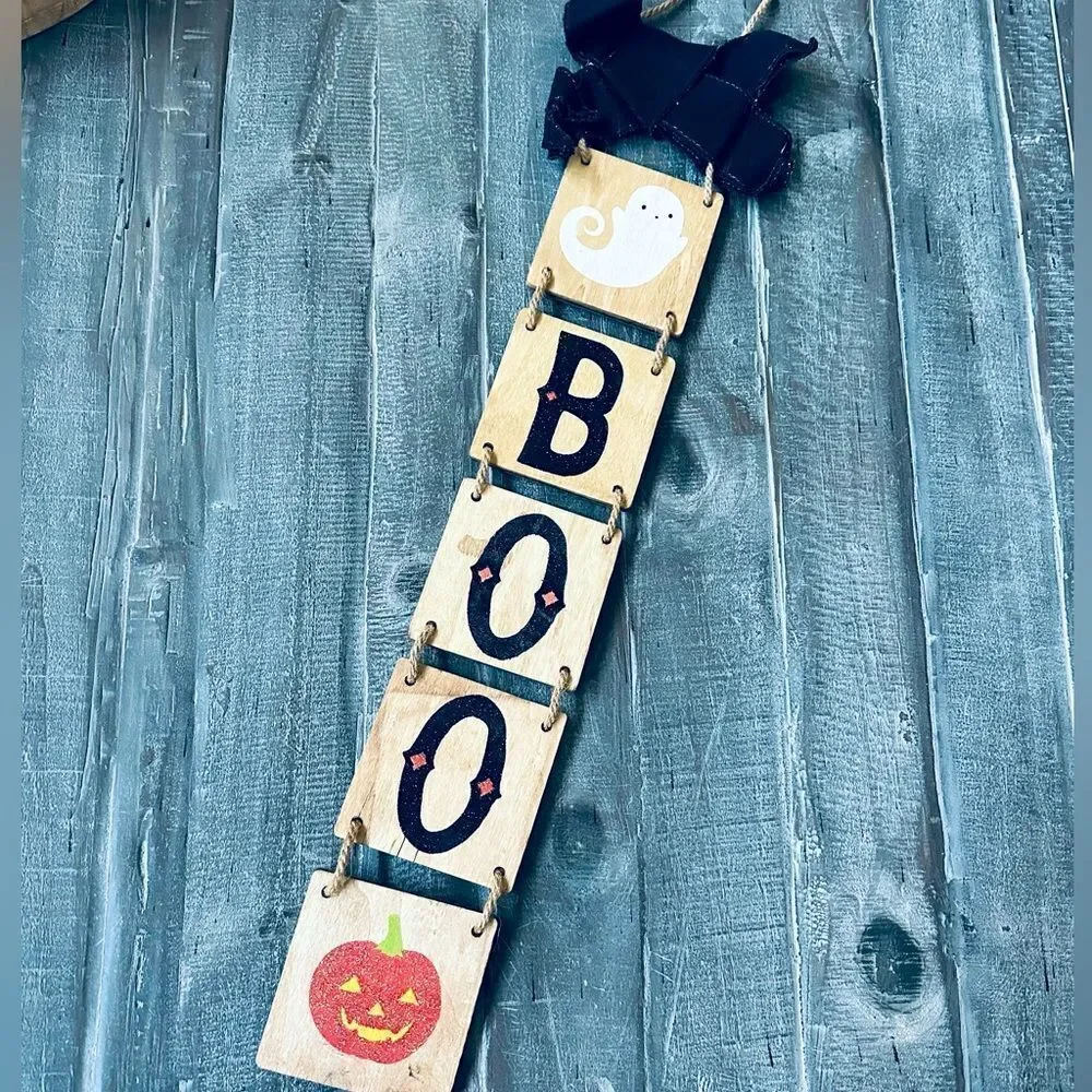 Reversible Halloween Boo / Eek Farmhouse Wall Hanging Bat Pumpkin Decor Sign